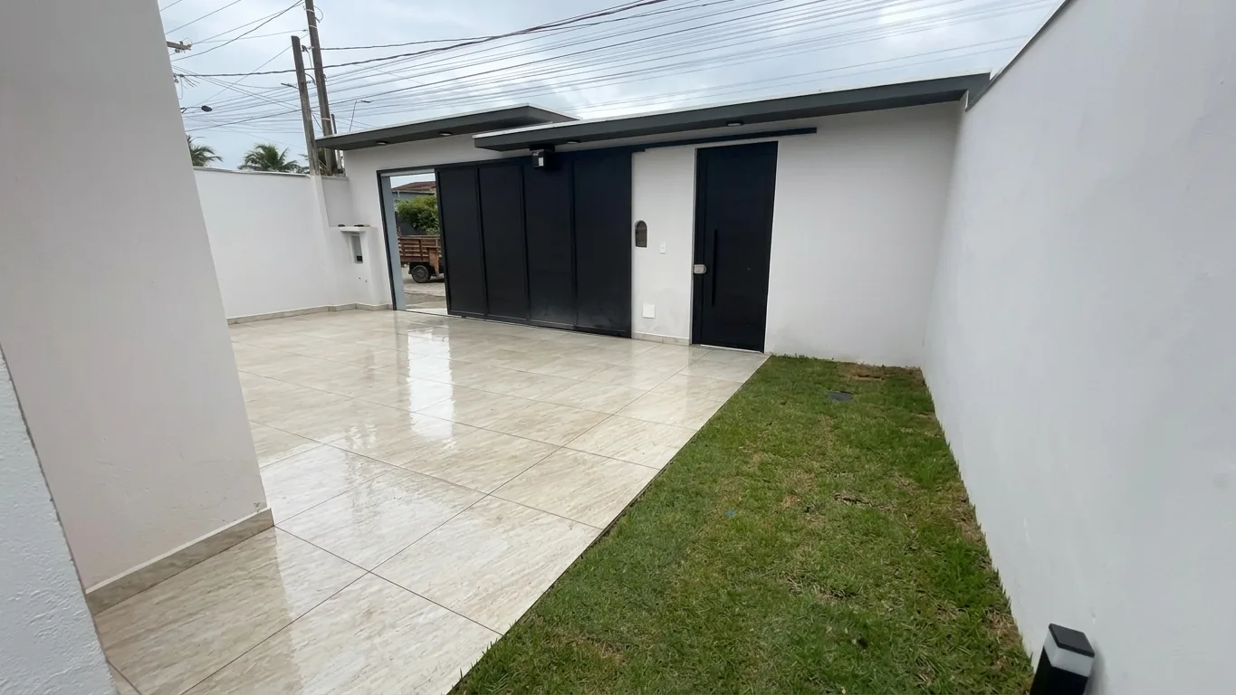 Projeto Golfinho — Residencial · Área externa